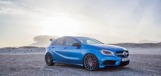 دلربایی مرسدس بنز A45 AMG در سواحل کیپ‌تاون